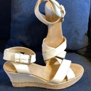 White Mountain Banjo fabric/espadrille wedge